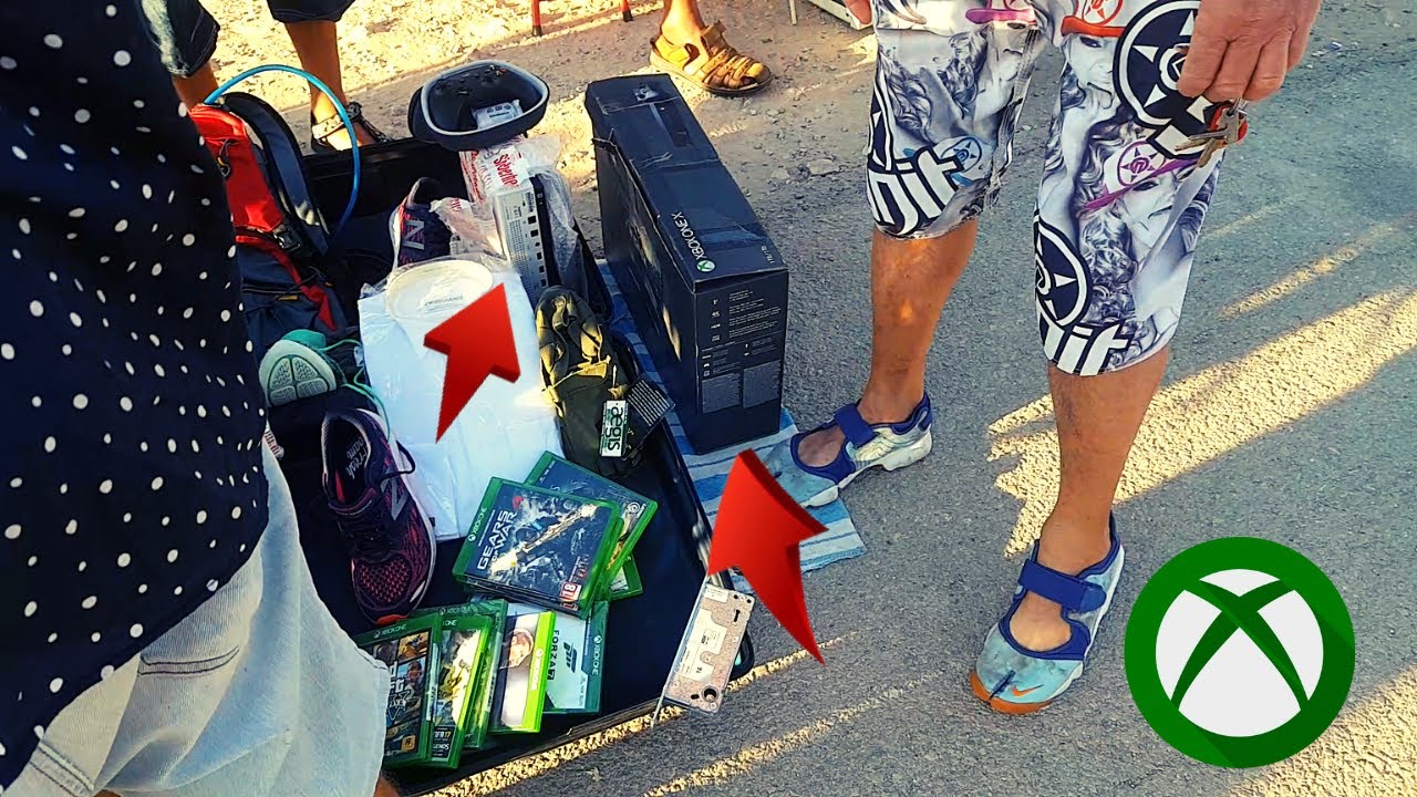 Suitcase Full of Xbox One X and S / حل قاعة ألعاب سرقوه مرتين YouTube