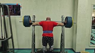 видео: Герман готовится к соревнованиям, присед 210, жим лежа 155 и жим гири 24 кг. картинка: Герман готовится к соревнованиям, присед 210, жим лежа 155 и жим гири 24 кг.
