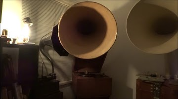 Menuett Nr.1 - Ibolyka Zilzer & H. Hopf, Violin & Piano - Expert Senior Gramophone