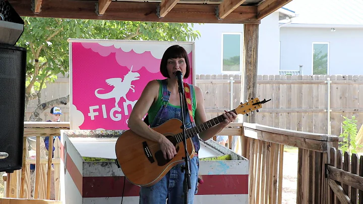 Staci Gray at Figment Creative Labs Grand Opening ...