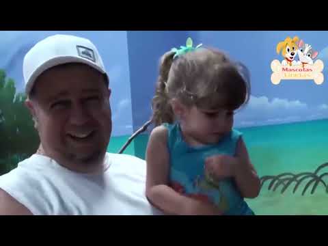 Roma Diana Funny BABY And ANIMALS At The ZOO 🦒 _ Funny BABY Fun VIDEO 🐸
