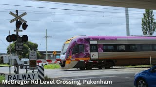 McGregor Rd Level Crossing, Pakenham  Melbourne Metro/VLine Crossing