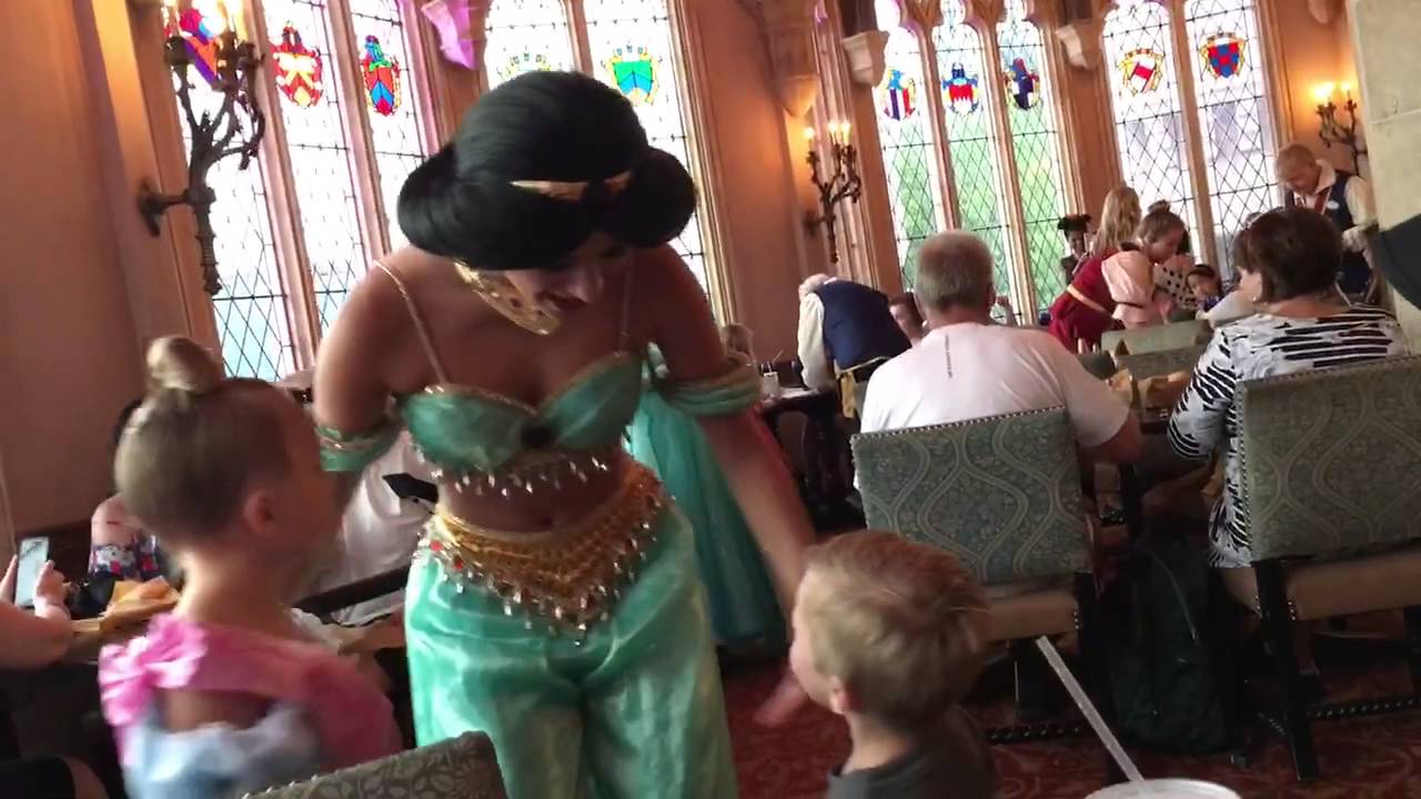Jasmine At Cinderella s Royal Table 7 9 2016 YouTube