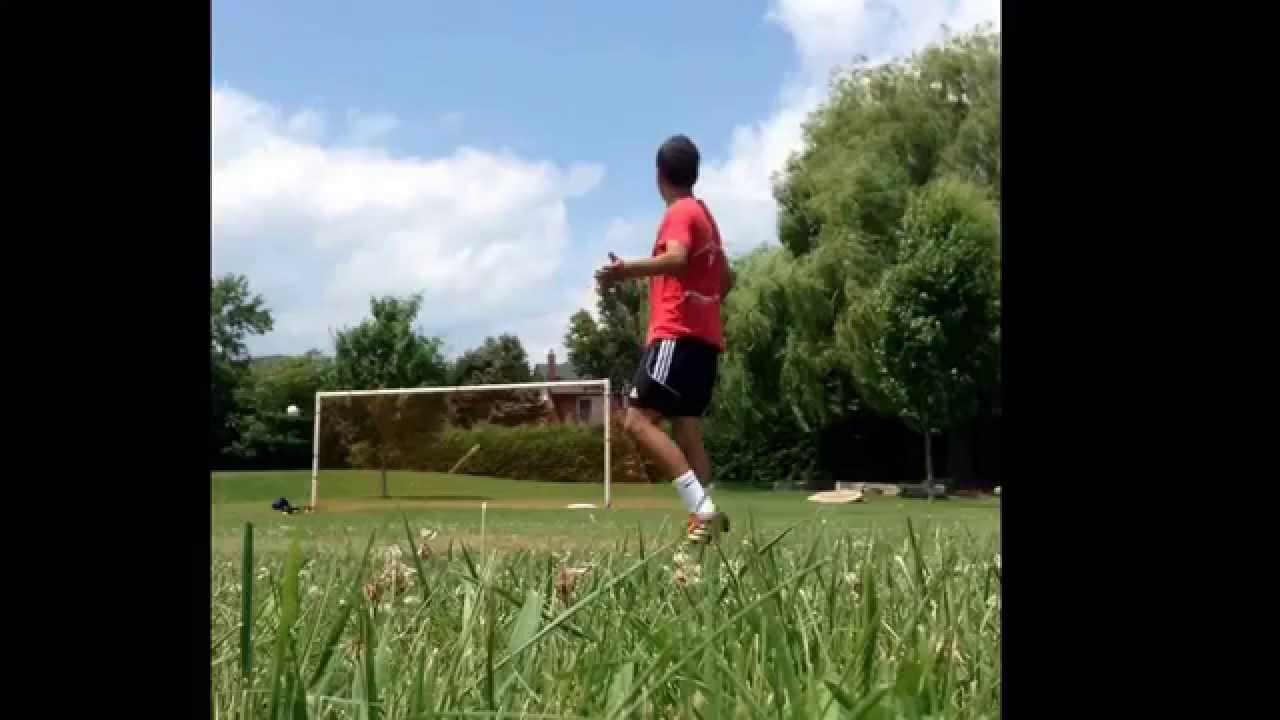 Young futbolers Soccer tricks/shots YouTube