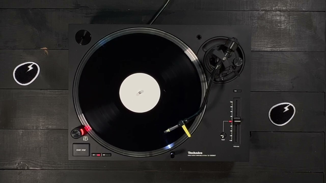 Vinyl Video: Danny Goliger  - Venality & Fog (Side B) [DIRTYBIRD]