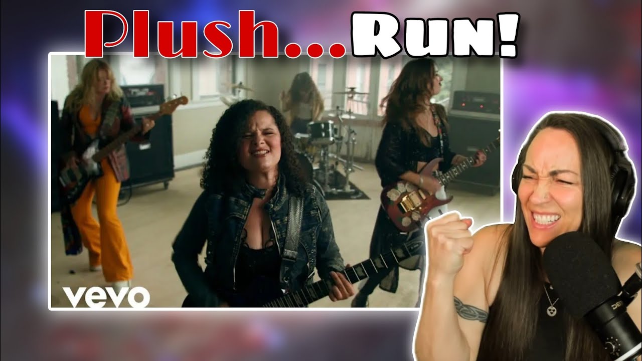 Girl Power! | Plush - Run | Reaction