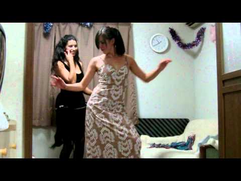 lisa& sarah best belly dance ever