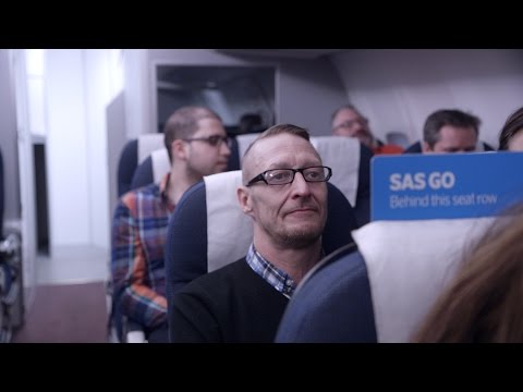 Flight attendant training – See cabin crew being taught in handling on board emergencies | SAS