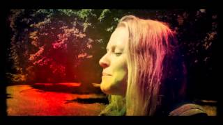 Make Sense - Coloured People ft. Eveline Billiau (Official Music Video)