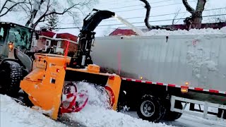 Snow Removal Operation Montreal ll February 21, 2022