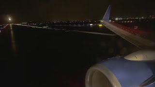 Engine Buzz! Wet-Weather Takeoff! | United 737-900 | San Francisco SFO