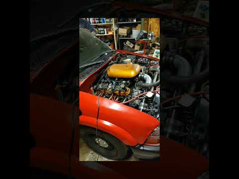 Chevy S10 5.3 LS Swap - Startup and Revs - YouTube