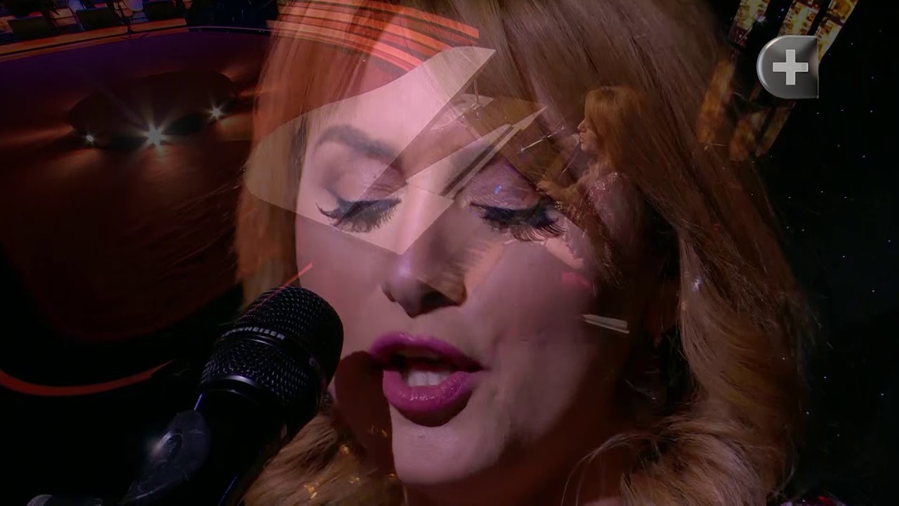 منال غربي تمنعنا بأغنية من التراث 