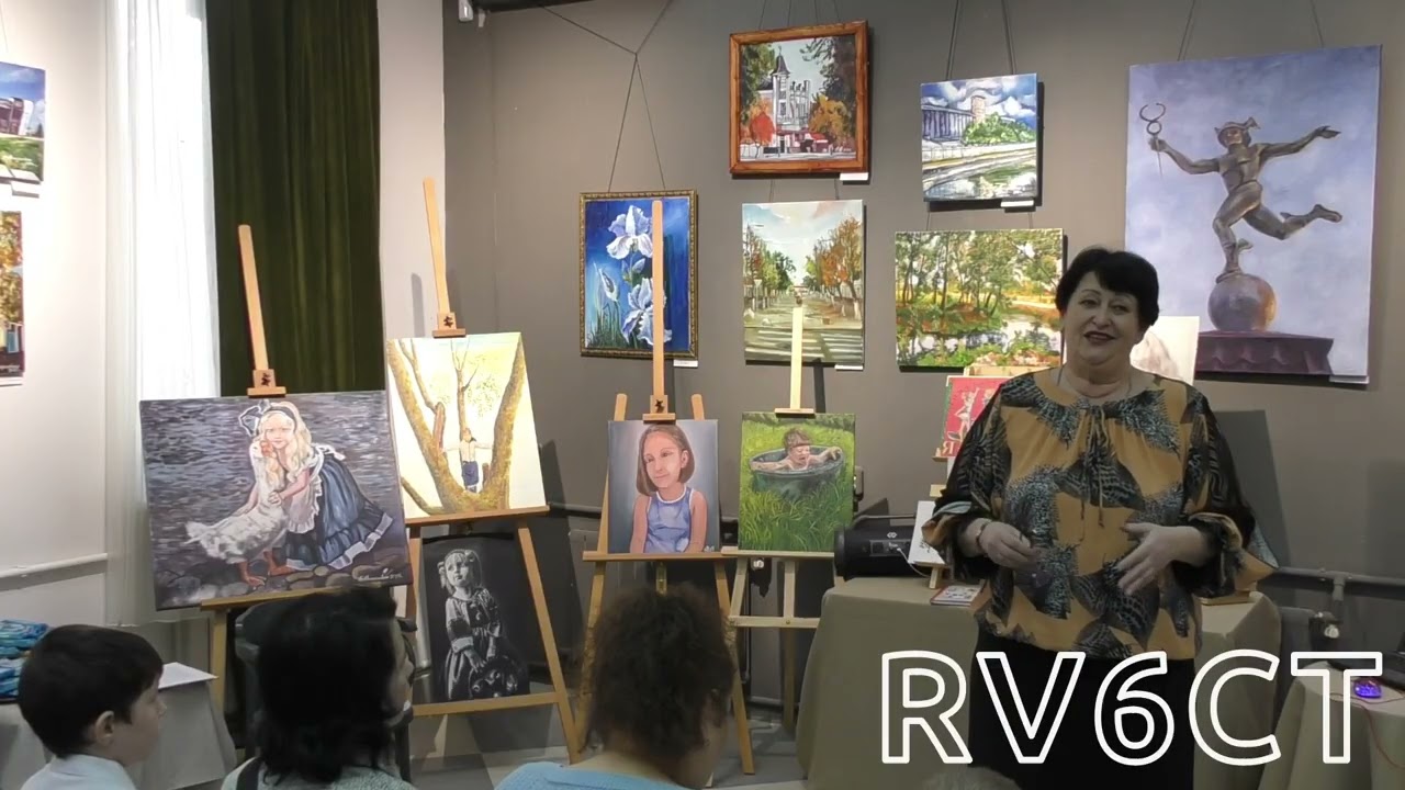 В стране весёлого детства