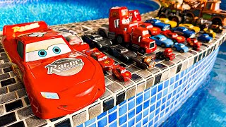 Looking for Disney Pixar Cars On the Rocky Road : Lightning McQueen, Mater, Dinoco McQueen, Mack