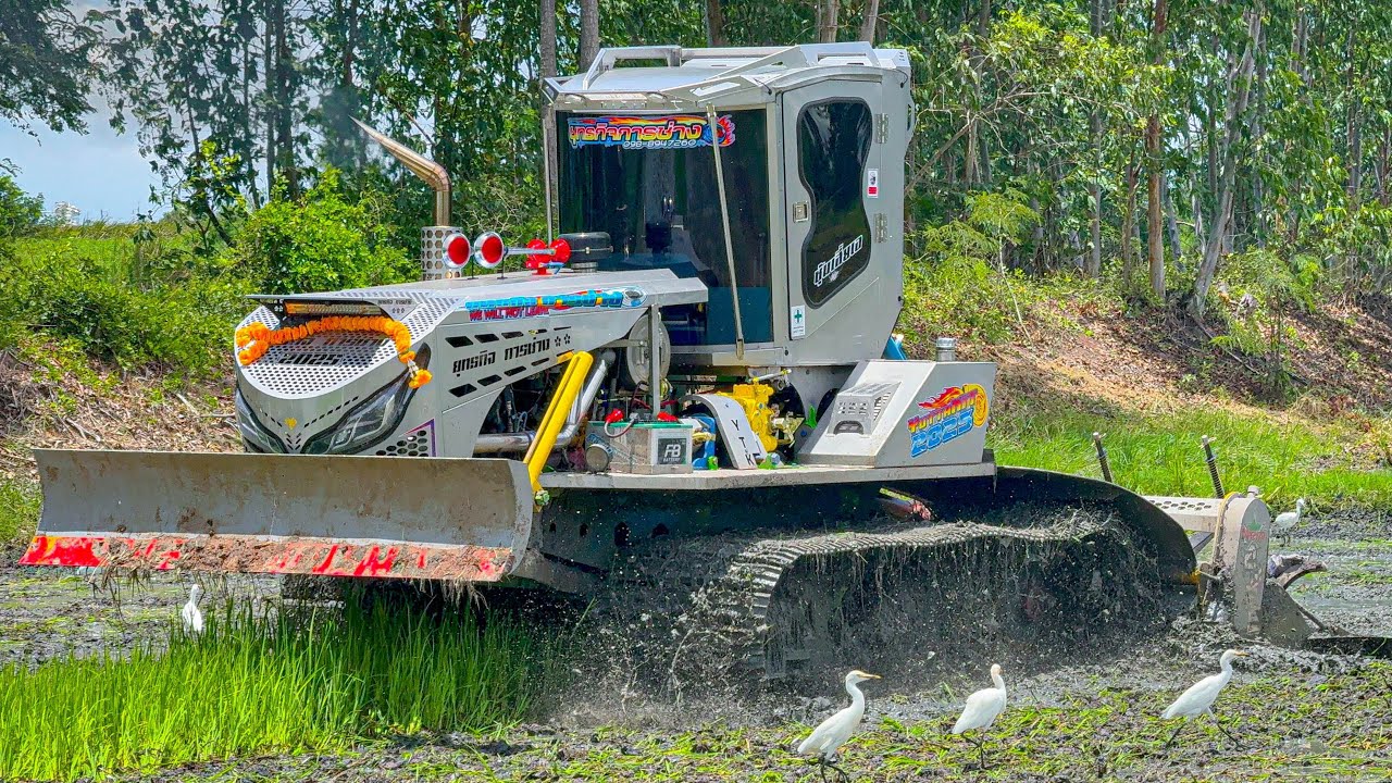 #New.. ใหม่แกะกล่อง รถตีดินยุทธกิจการช่าง ตู้แอร์รุ่นใหม่ ช่างล่างใหญ่  ซุ้มเสี่ยเอพนัสนิคม💯