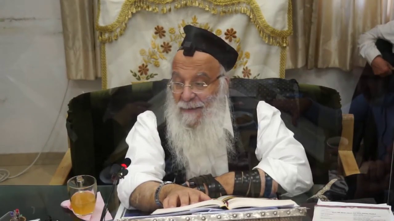32הלכה יומית סימן כג-דיני ציצית בבית הקברות-סוף הסימן סימן כד-לבישת ציצית ושכרה וענשה סעיף א