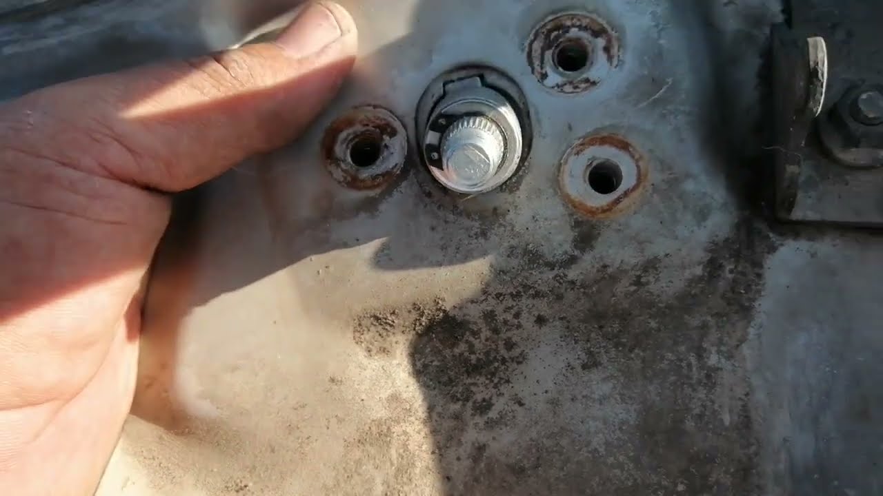 Hyundai Accent Silecek Mekanizma Değişimi 