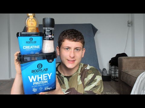 ASMR What's In My Gym Bag?