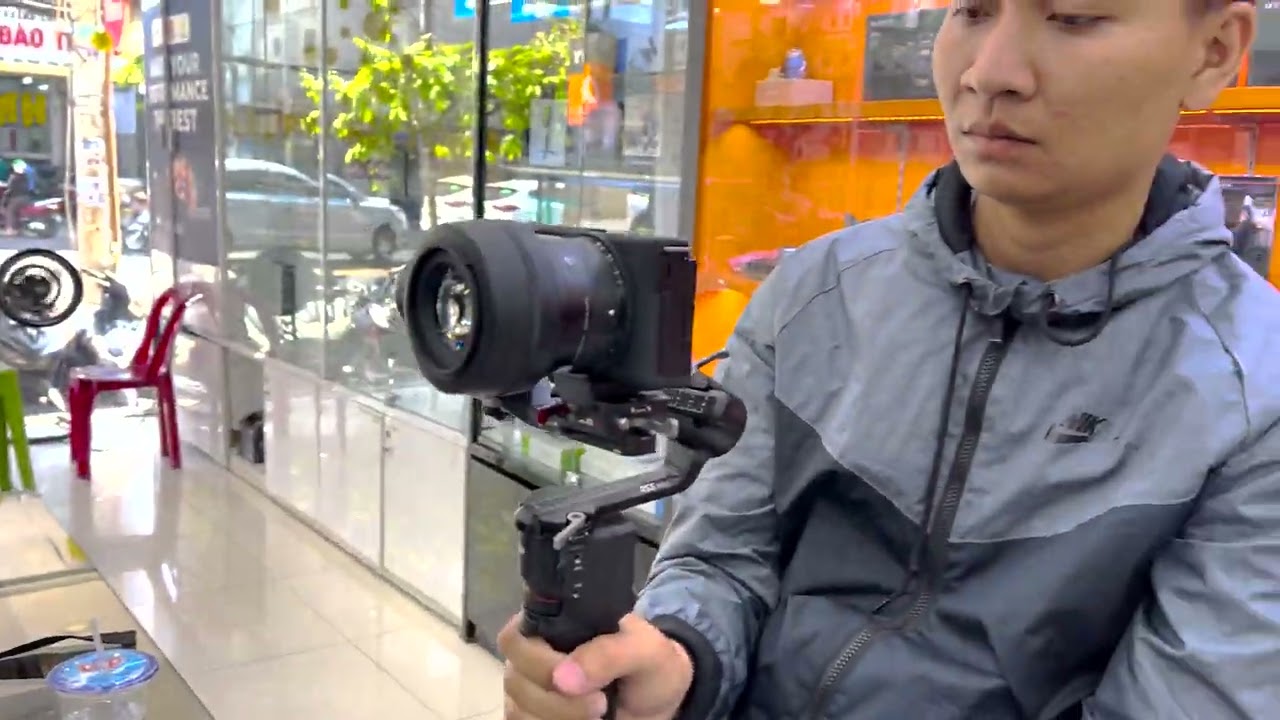 DJI RS3 MINI // SONY ZV-E10 CALIPER + SIGMA 30MM F1.4 LENS // THE