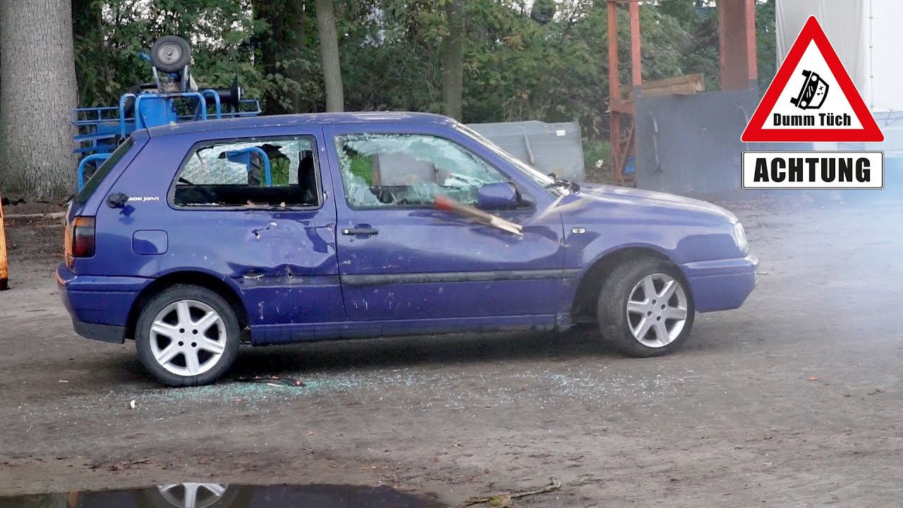 Auto zerstören mit Druckluft - Golfball vs. Golf 3| Dumm Tüch