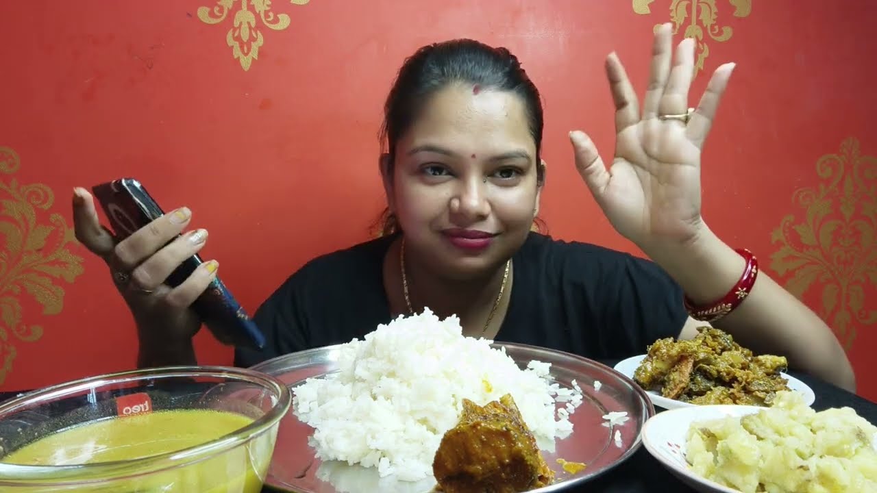 খেতে খেতে একটু টক,ঝাল,মিষ্টি গল্পঃ,আজ অনেক দিন পর তোমাদের কমেন্ট পড়লাম।।