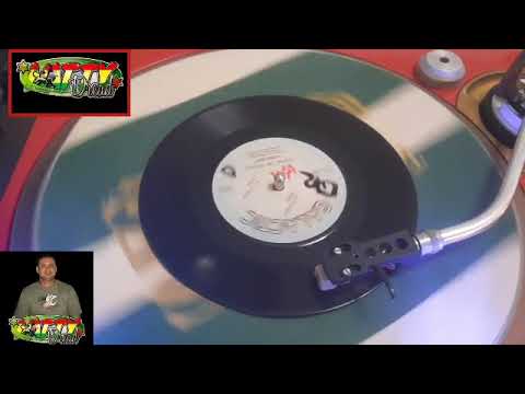 Honey Boy- sound of my silence( Galaxi)