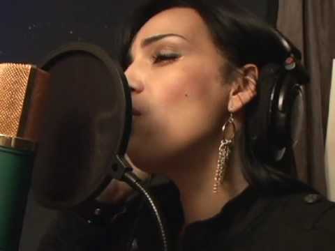 Ello Eaze "Recording session" Directed by Nancy He...