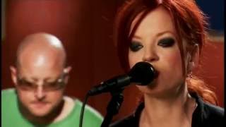 Garbage - Bleed Like Me (Live at Launch 2005) [Acoustic]