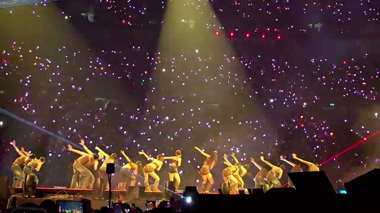 TWICE - 트와이스 - THIS IS FOR - PHILIPPINE ARENA BULACAN - GONE [4K]