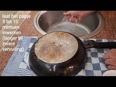 pan schoonmaken baking soda