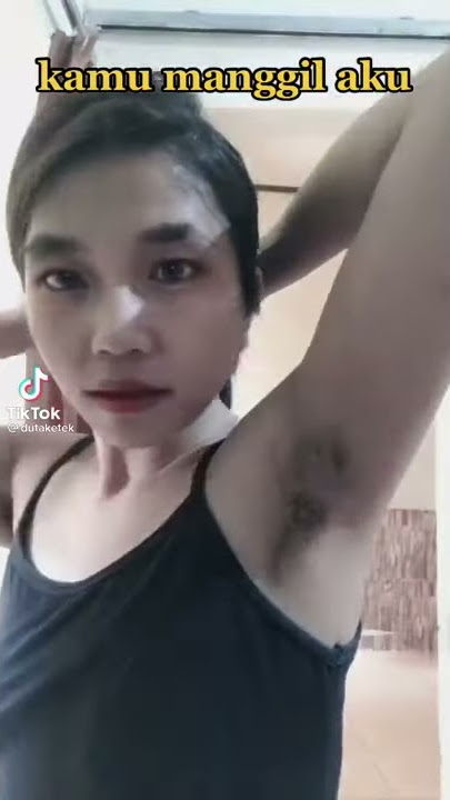 ketek Tante berbulu tebal