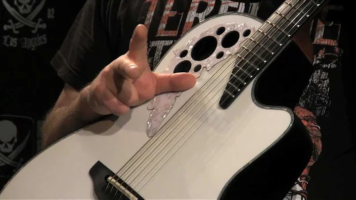 Joey Eppard of 3 finger-picking guitar lesson