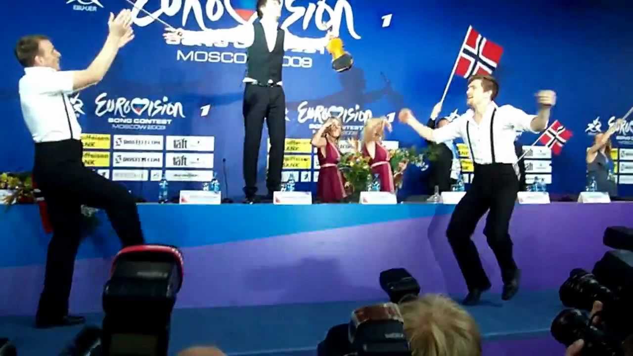 Eurovision 2009 HD - Alexander Rybak (Norway) sings Fairytale at winner press conference