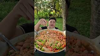 mukbang mỳ cay cấp 12 trị giá 500k