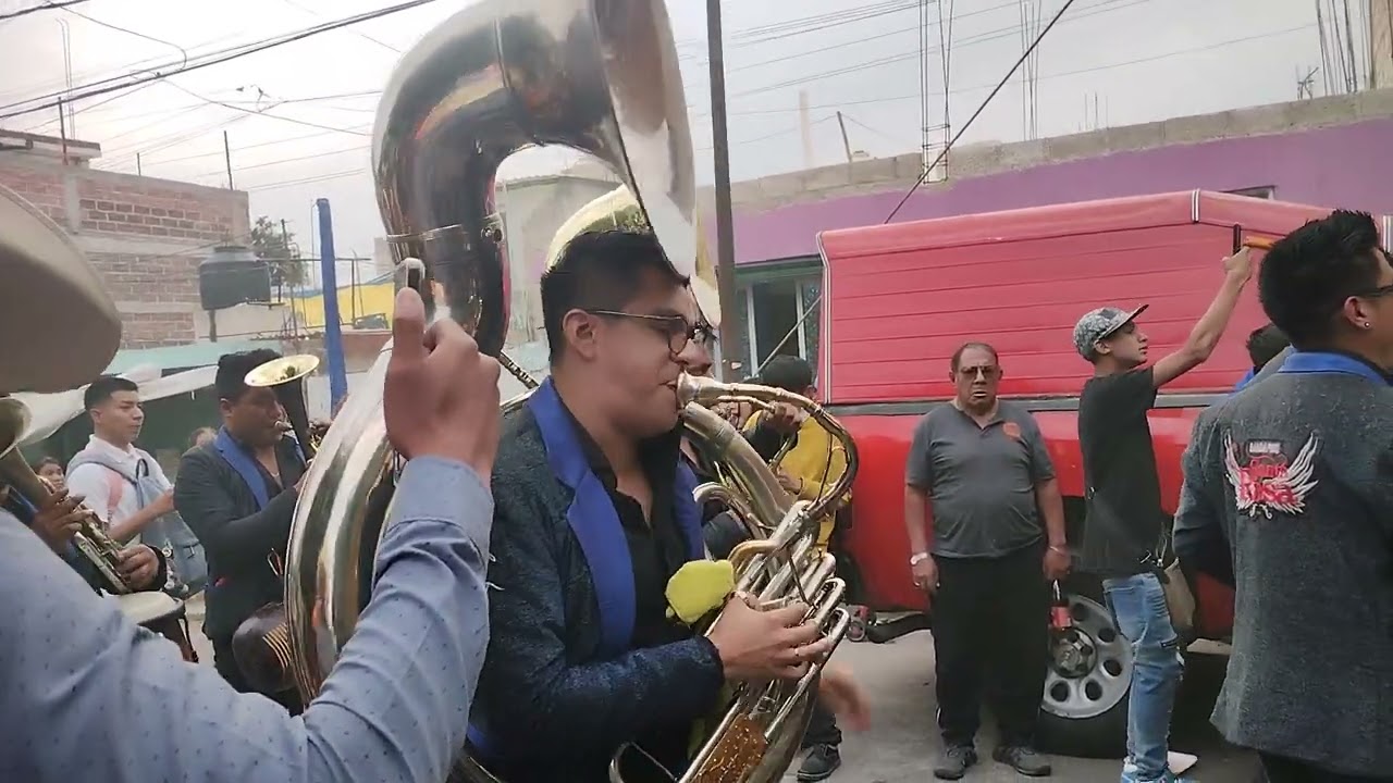 TRAKAROSA BANDA PURO SANTA ROSA