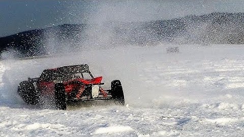 RC Car Axial Exo Terra Buggy  Snow Action Run