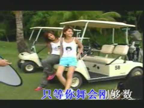 Twins   著睡衣跳舞