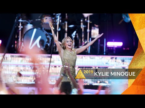Kylie Minogue - Where The Wild Roses Grow (feat. Nick Cave) (Glastonbury 2019)