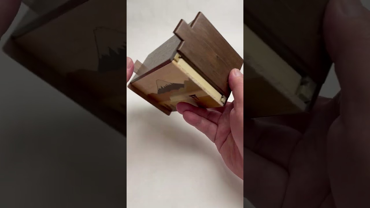 When the Japanese puzzle box won't close - YouTube