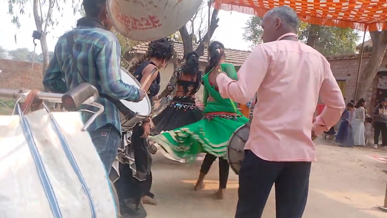 बच्चा बैंड पार्टी उप 44 रामस्वरूप डांसर