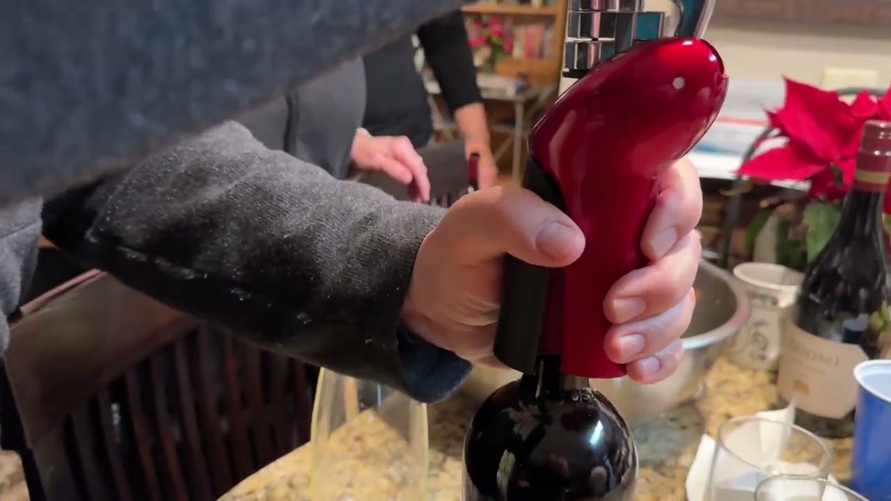 Rabbit Vertical Lever Corkscrew with Foil Cutter Review