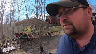 Splitting wood with a Tractor Supply 22ton Splitter!