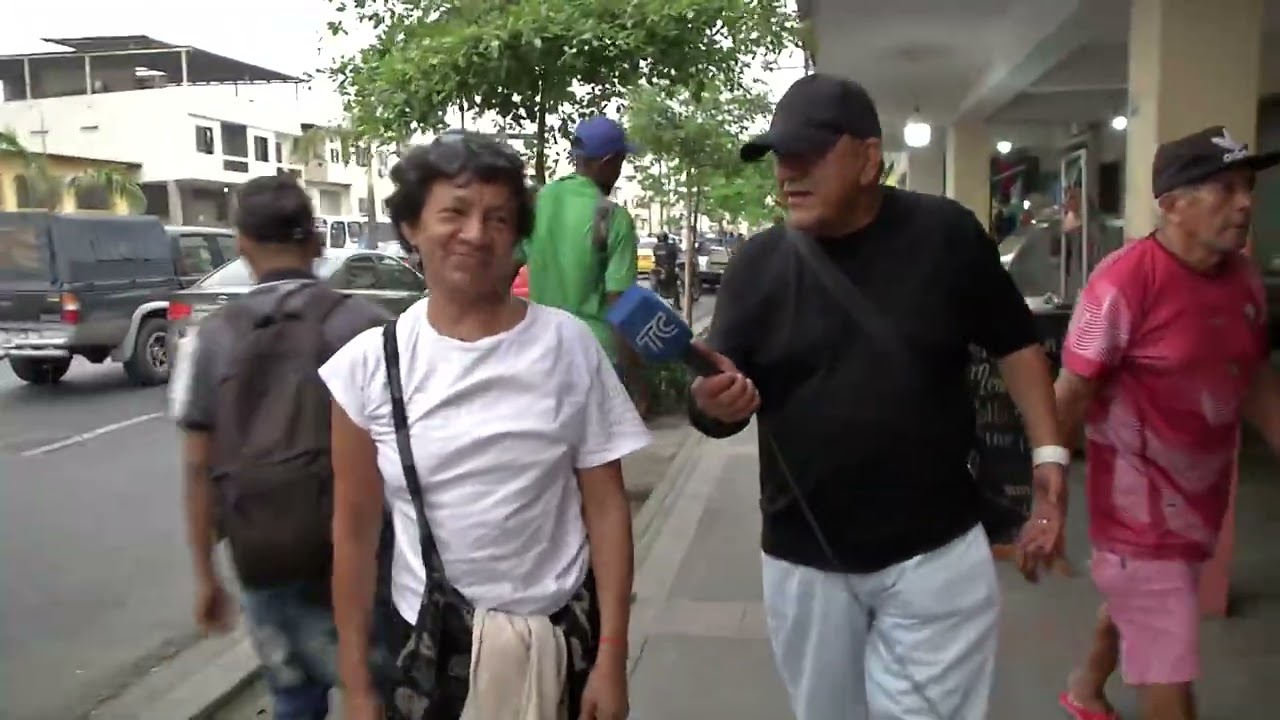 CUANDO LOS DESCONOCIDOS ATEMORIZAN