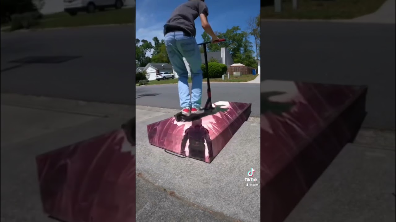 Green Screen Skate Ledge 🛴 scooter tiltlife ScooterKid skatepark