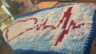 How to Use the Intarsia Method for Chunky Hand-Knit Graph Blankets | Knot by Knot Tutorial