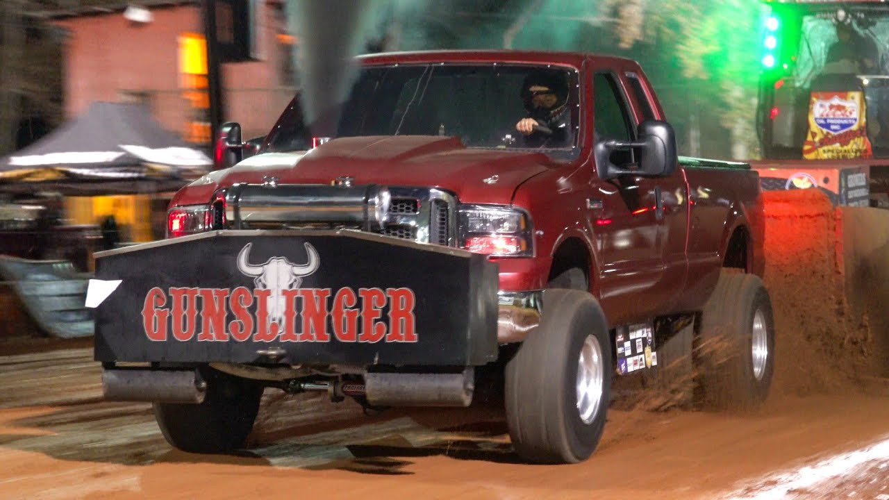 Truck Pull 2022: 3.0 Diesel Trucks. Diesels In Dark Corners 2022.
