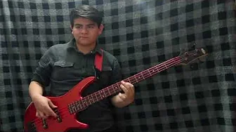 Creedence Clearwater Revival-Lookin' Out My Back Door-Bass Cover Creedence Clearwater Revival-Lookin' Out My Back Door-Bass Cover