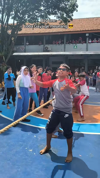 Join the viral trend of tug of war #jurusanonline