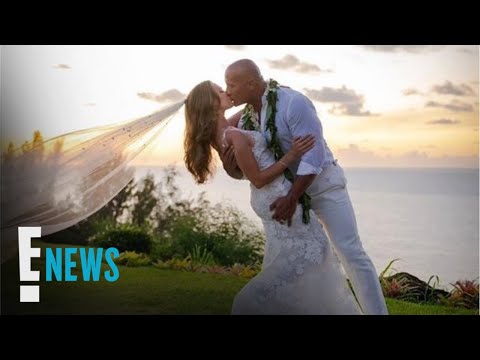 Video: „Zajačie Zuby“a Havajské Tričko: Dwayne Johnson čestne Ukázal, Ako Vyzeral Na Sedem Rokov